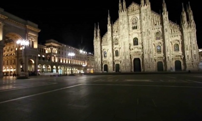 Abusivo per 30 anni in un appartamento vista Duomo: il Comune gli fa un maxi sconto