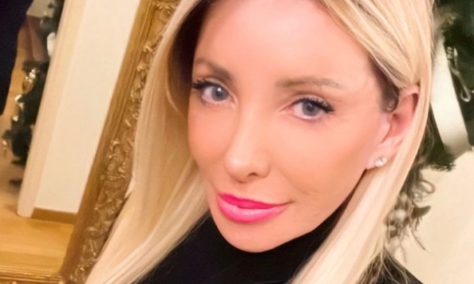 Notte da incubo per l’influencer Roberta Martina: legata e derubata da tre rapinatori