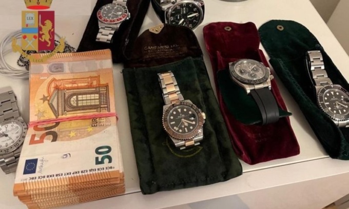 Beccato ladro seriale di Rolex: a dicembre 4 colpi in un club sportivo a San Siro