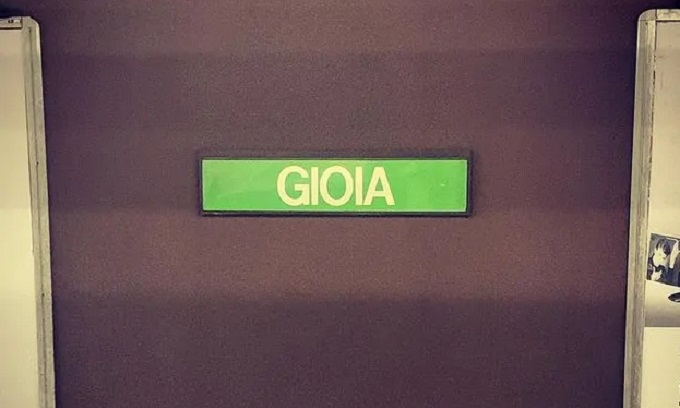 “Devi pagare il biglietto”: operatore Atm pestato in metro da un giovane