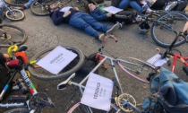 La manifestazione a Milano per chiedere più sicurezza per i ciclisti