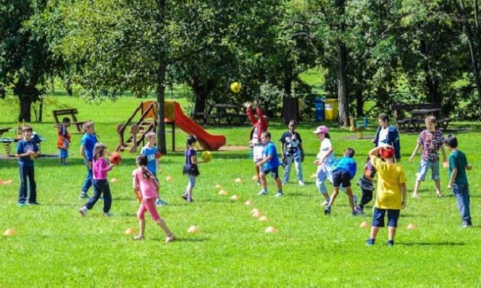 Centri estivi e case vacanza: dal Comune arriva l’ko