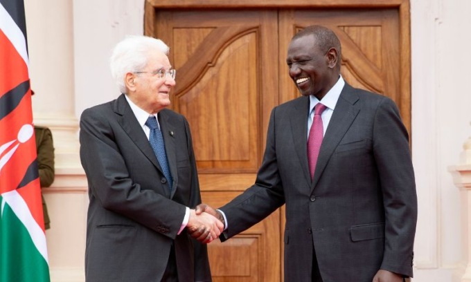 Mattarella in visita in Kenya e a sorpresa lo riceve Letizia Moratti