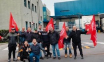 Non si ferma lo sciopero dei driver di Amazon di Milano che denunciano salari troppo bassi