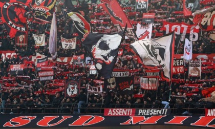 Milan-Napoli, servizio di ordine pubblico: 4 Daspo per i tifosi rossoneri
