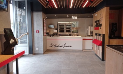 KFC assume personale per la nuova sede a Milano: aperti 25 posti di lavoro