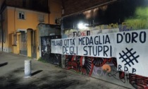 "Milano città medaglia d’oro… degli stupri", lo slogan del gruppo di estrema destra invade la città