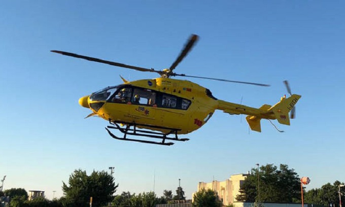 Scontro in Tangenziale Ovest: tre feriti, uno è grave