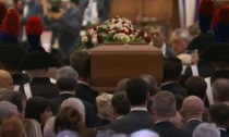 Si è conclusa la cerimonia funebre di Silvio Berlusconi nel Duomo di Milano