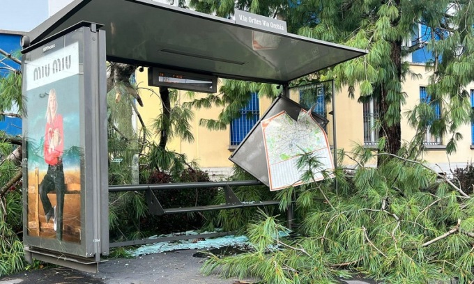 Violentissimo temporale all’alba in città: oltre 200 richieste d’aiuto ai pompieri