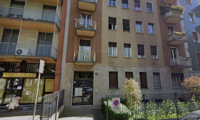 Incendio in via Meloria: fiamme partite dalla cucina di un appartamento