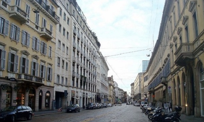 Milano: spariscono gioielli per 700mila euro dalla cassaforte di un hotel di lusso
