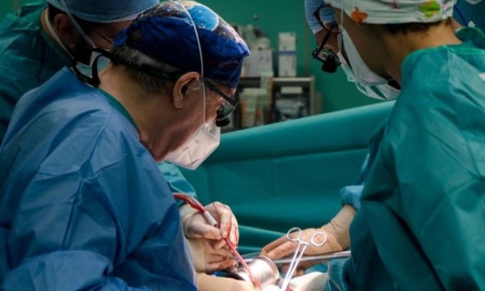 Trapiantato un cuore che non batteva più da 20 minuti: operazione da record all’ospedale Niguarda