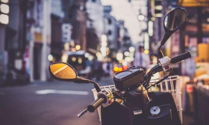 Il Comune apre le corsie preferenziali anche alle moto