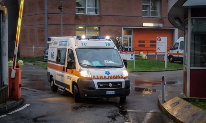 Grave incidente in viale Monza, un uomo è stato investito da un’auto che l’ha sbalzato per 10 metri