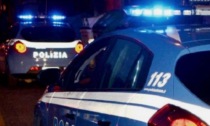 Sparatoria nella notte a Milano: un 18enne ucciso con tre colpi di arma da fuoco