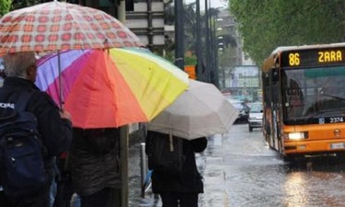 Temporali e vento forte in arrivo a Milano: scatta l’allerta arancione