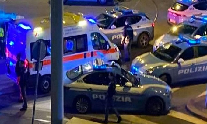 Agente accoltellato a Lambrate: le sue condizioni e le reazioni della politica