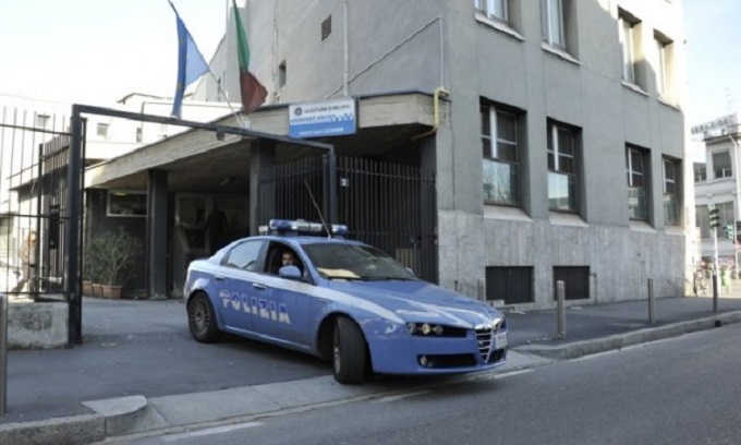 Lotta allo spaccio tra Milano e Sesto: quattro arresti. Un pusher si nasconde in cantina, un altro evade dai domiciliari ma viene riacciuffato