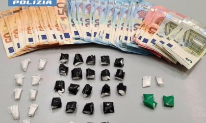 Spaccio di droga, furti e borseggi: maxi operazioni della polizia a Milano che arresta 24 persone in due giorni