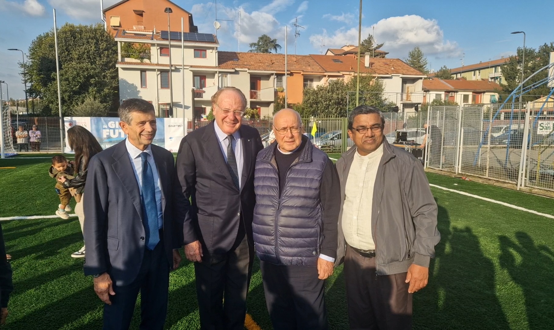 BAGGIO, INAUGURAZIONE NUOVO CAMPO CALCIO (FOTO 2)