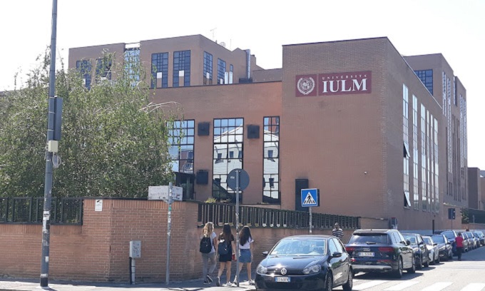 Nella Giornata contro la violenza sulle donne l’università Iulm attiva un canale di ascolto per studentesse e personale