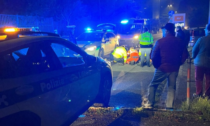 Ragazzino 12enne cade violentemente dalla bici: soccorso e trasportato all’ospedale