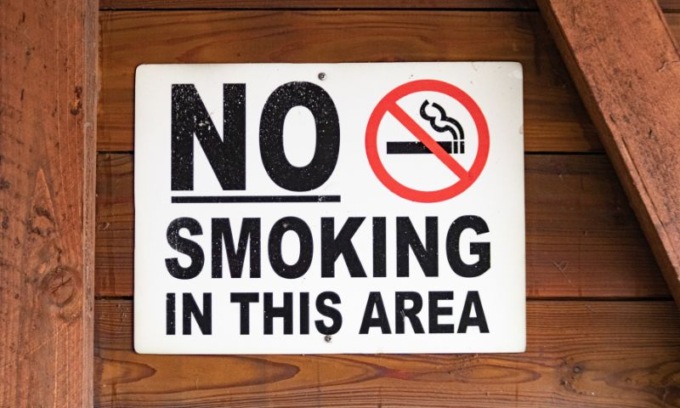 Milano diventa sempre più “smoke free”: in arrivo il divieto di fumo su tutte le aree pubbliche