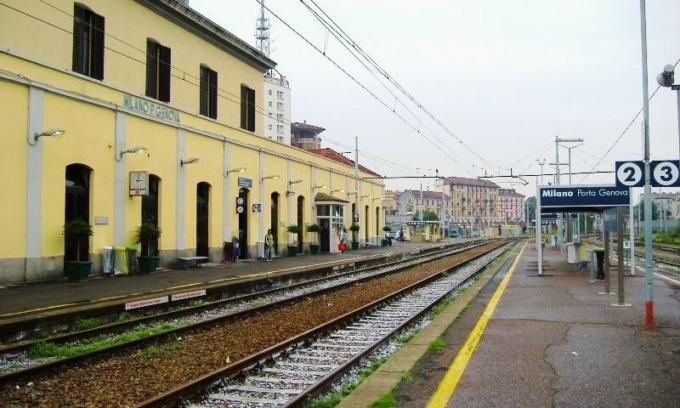 La storica linea Milano-Mortara nella lista delle peggiori d’Europa tra ritardi e raddoppi binari che non arrivano