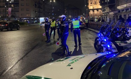 Controlli della Polizia Locale in zona Darsena e piazzale Loreto