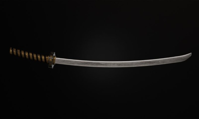 Litiga con la compagna e danneggia 11 auto con una katana: arrestato 40enne