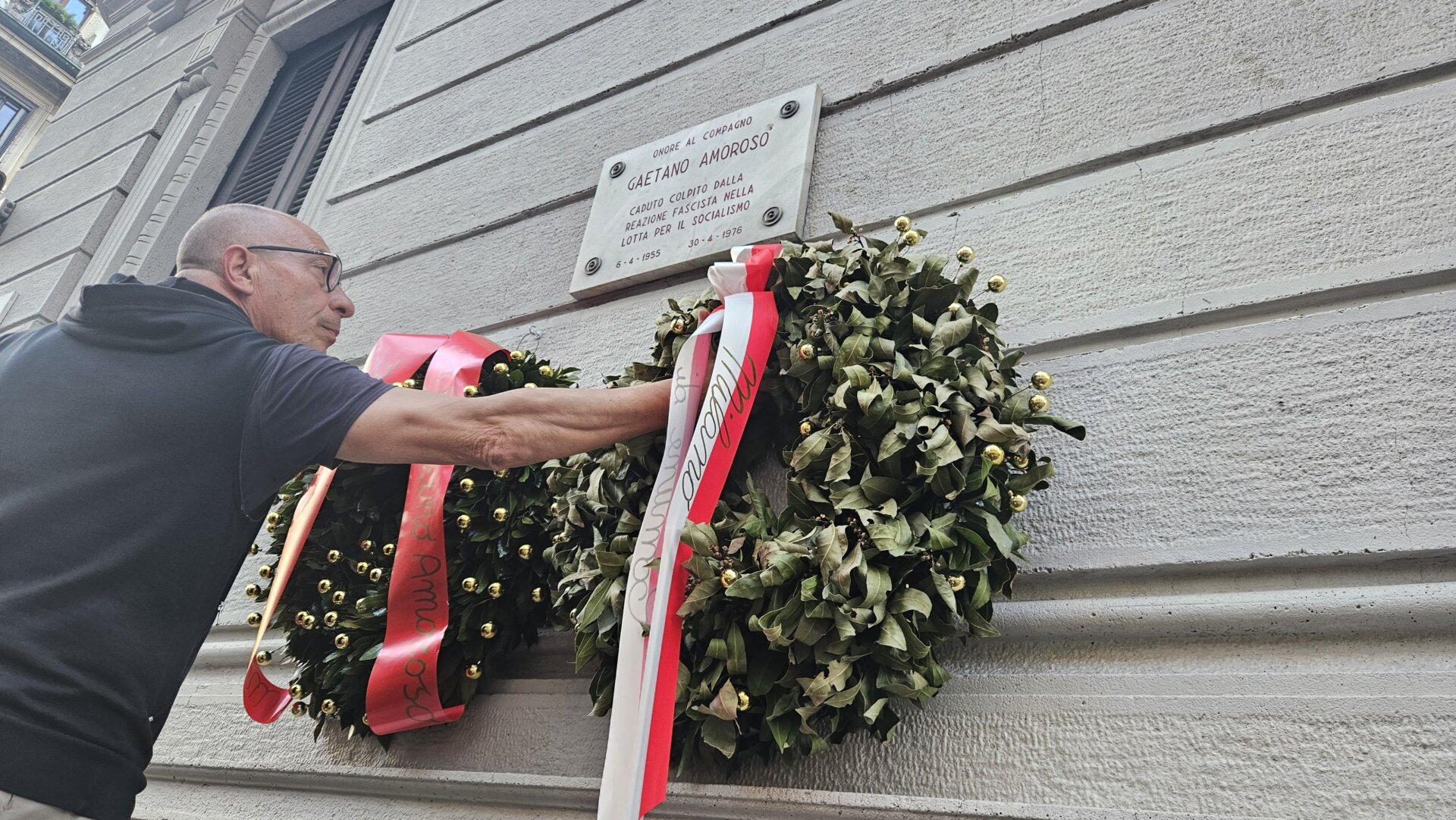 AMOROSO, COMMEMORAZIONE IN VIA GOLDONI (FOTO 2)