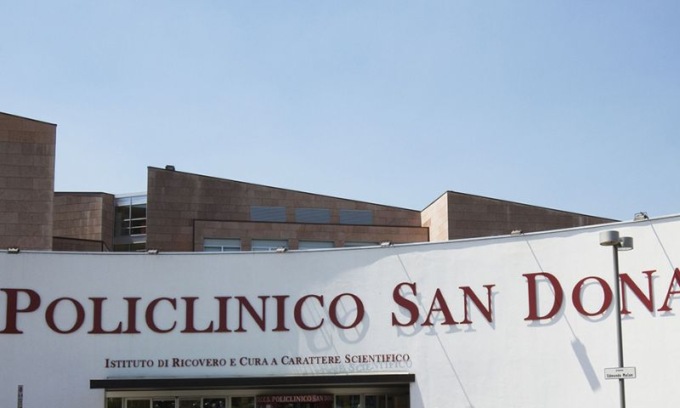 San Donato, furia in ospedale: giovane distrugge l’accettazione del Policlinico