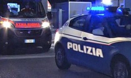 Una donna è stata trovata morta in un’auto parcheggiata in via Valtellina