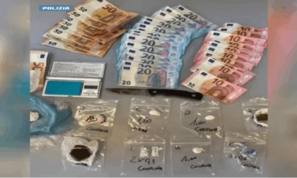Scoperta base di spaccio in un bar del Primaticcio: arrestato il pusher