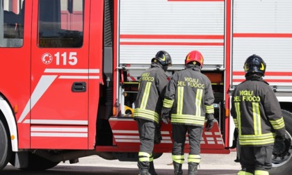 Crolla il pavimento del solaio di casa: una donna precipita per tre metri in zona viale Jenner