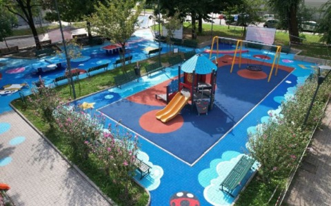 Piazza Belloveso: nuova area giochi grazie alla sinergia tra Haribo e Comune di Milano