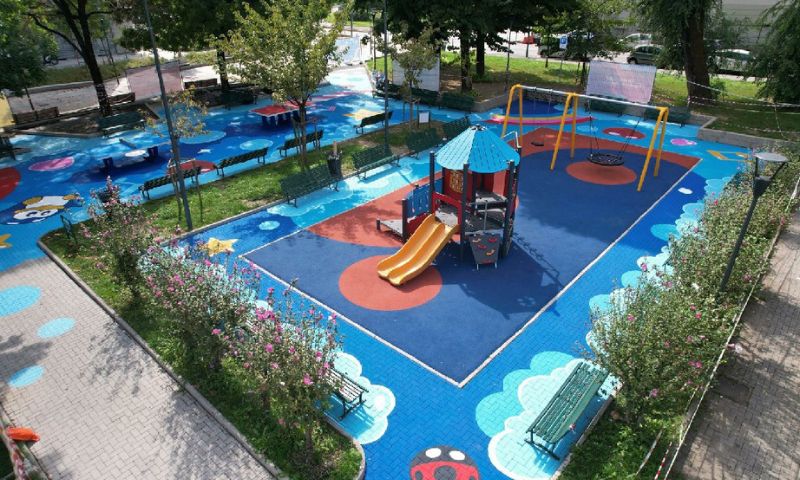 Piazza Belloveso: nuova area giochi grazie alla sinergia tra Haribo e Comune di Milano