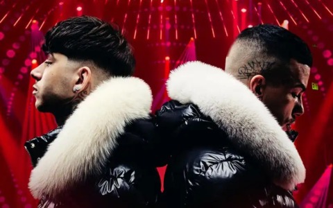 Scippa 19 collane d’oro tra la folla al concerto dei rapper Sfera Ebbasta e Shiva: fermato 20enne