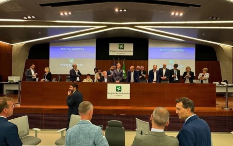 Scontro sulla caccia nei valichi: Aula occupata e consiglieri espulsi