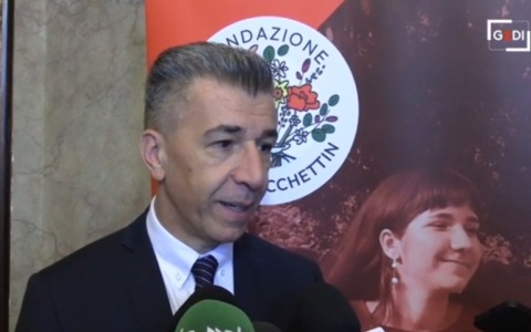 A Palazzo Marino Gino Cecchettin per il primo anno della sua Fondazione in nome di Giulia: “Più fondi per centri antiviolenza”