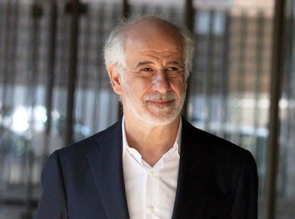 La Milano di Manzoni rivive con Toni Servillo sul palco