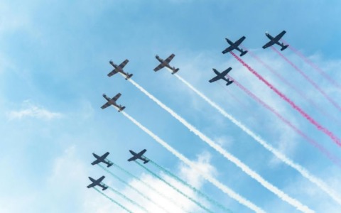 Frecce Tricolori sopra Milano: appuntamento oggi alle 13