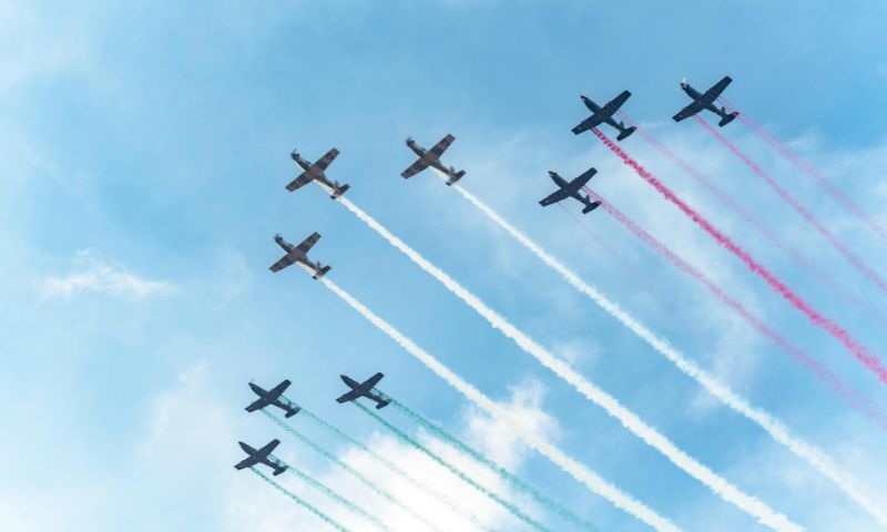 Frecce Tricolori sopra Milano: appuntamento oggi alle 13