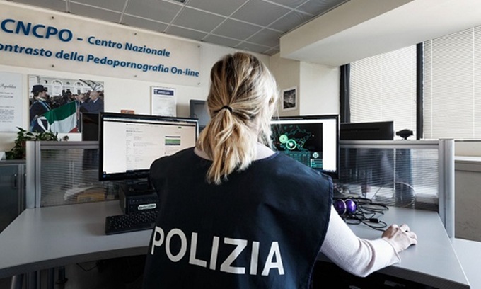 Pedopornografia online, Operazione Berus della Polizia: due arresti e perquisizioni