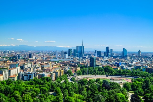 Milano cambia passo tra innovazione e responsabilità ambientale