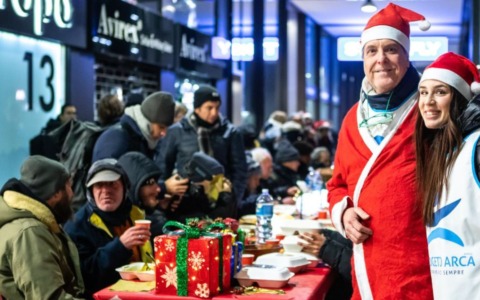 Progetto Arca sempre vicino ai più fragili anche a Natale: appuntamento con una cena solidale in piazza San Babila