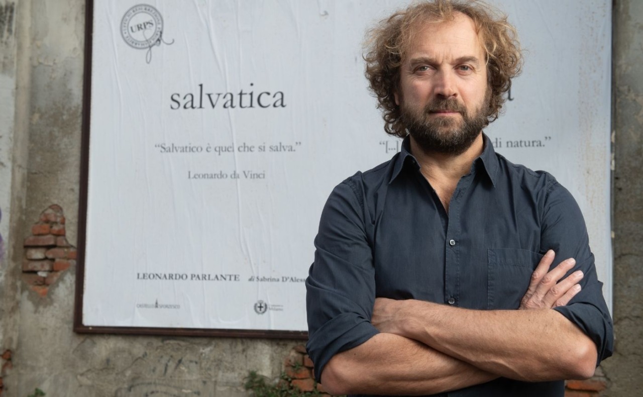 “In principio era la neve”: al Teatro della Cooperativa un racconto potente sul rapporto tra uomo e natura