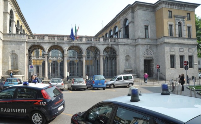 Condanna a 9 anni e 4 mesi per l’uomo che tentò di uccidere la compagna dandole fuoco