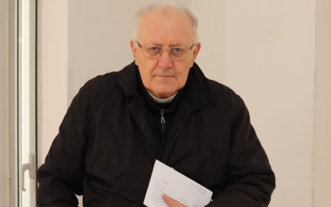 Addio a don Luigi Lesmo, oggi i funerali a Cinisello Balsamo